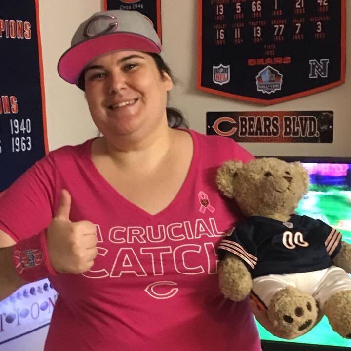 clairedabear85's tweet image. It pink day every weekend in October in my flat for #BCA #CriticalCatch #NFLUK #NFL