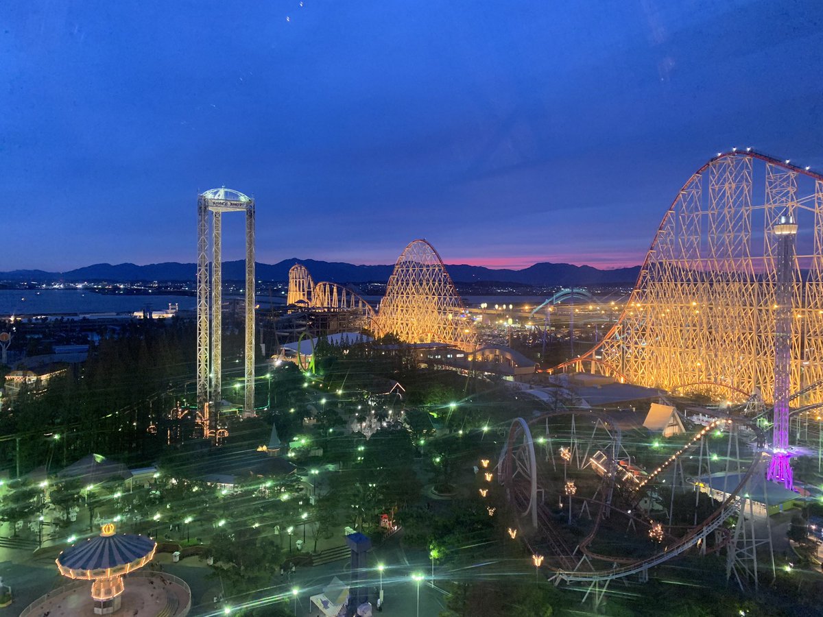 リオック ナガシマスパーランド行ってきた 観覧車からの夜景ちょーキレイ そして昼食のおばけバーガー