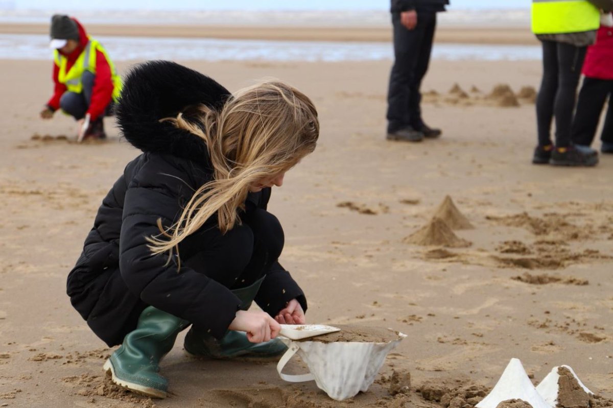 NT_Cultural's tweet photo. Today Brancaster Beach host @ktmpaterson's First There is a Mountain, a touring participatory artwork that invites the public to sculpt beaches into mountains of sand to form micro-geologies #FirstThereIsAMountain @BrancasterNT https://t.co/sRz0HwUwIZ