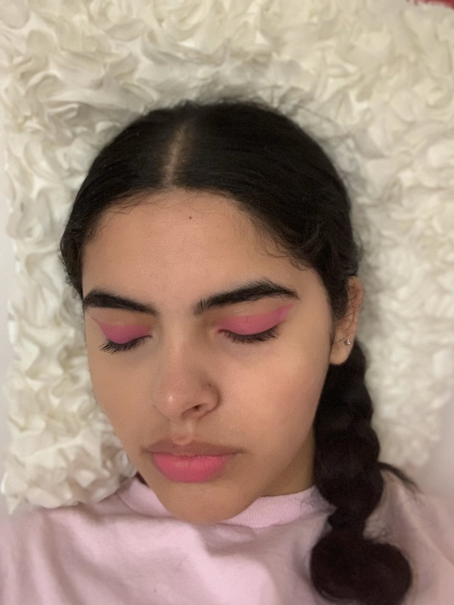 AngelCindyS's tweet image. @CLEcosmetics ✨