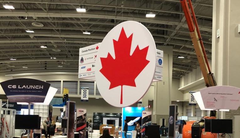 The leaf never takes a bad picture, does it? #Canada #CanadaPavilion2019 #IAC2019