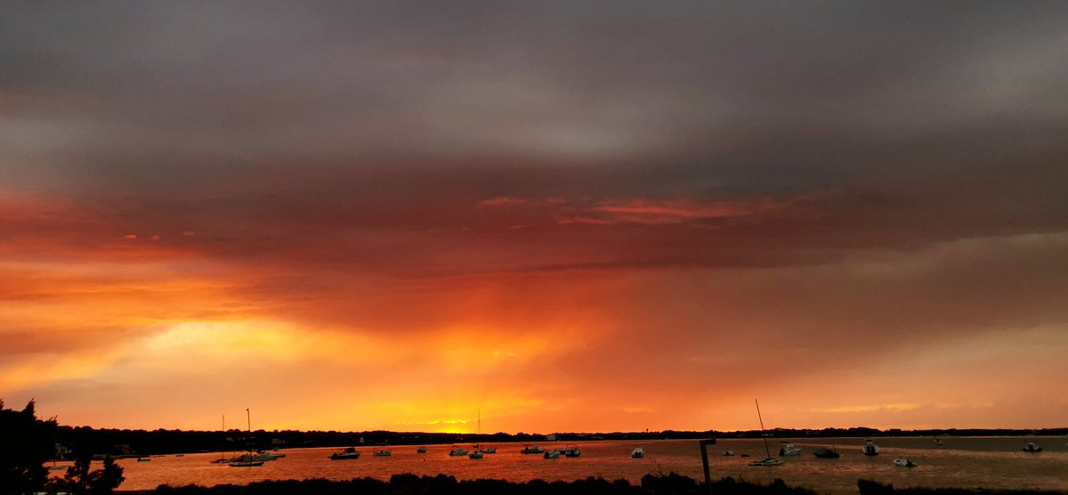 Blue_Adventure's tweet photo. Sunset en la isla 🏝
#formentera https://t.co/6vr4C7fSeg