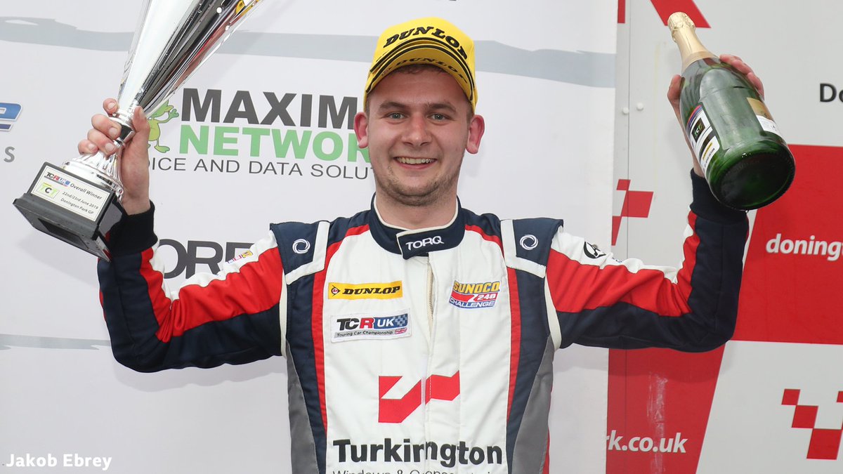 BBCSPORTNI's tweet photo. 🏆Not a bad week for the Turkington family!🏆

@Jimmyturk61 has won the @TCRUK_series title one week after brother @ColinTurkington won his fourth @BTCC 

👉 https://t.co/wUuCUzl4XK https://t.co/1XkrYe30gy