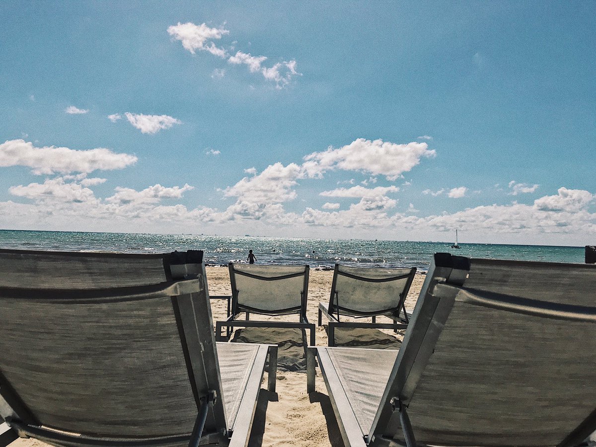 _lavidadefer's tweet photo. Encuéntrame. 
.
.
.
.
#vsco #beach #igers #instagram #instatravel #photography #photooftheday #mexico #cancun #paradisuscancun #living #squaredy #sky https://t.co/Sq0u0bG1IA