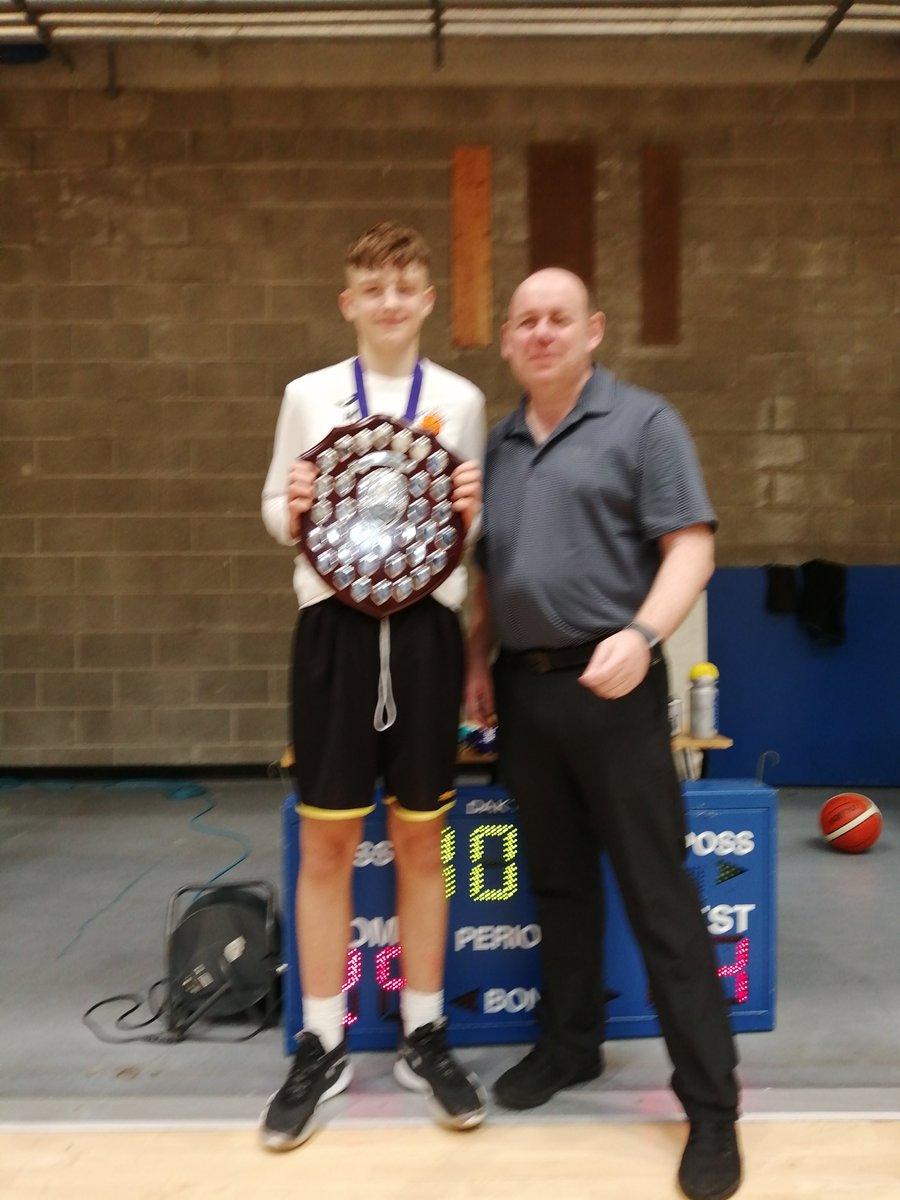 Boys final plate result South East 44 North 29. #tomcollins <a href="/BballIrl/">Basketball Ireland</a>