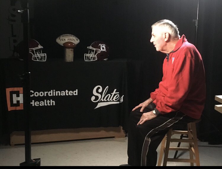 SlaterAthletics's tweet image. Bangor’s Slate Belt Classic 
Hall of Fame - Inaugural Class

🏈 Coach - 1975-1997
Coach Paul Farnan

🏈 Record Vs. Pen Argyl  16-6-1
Winningest Bangor Coach vs PA 
@BangorSlatersFB 
#Legend 
#BeatPenArgyl