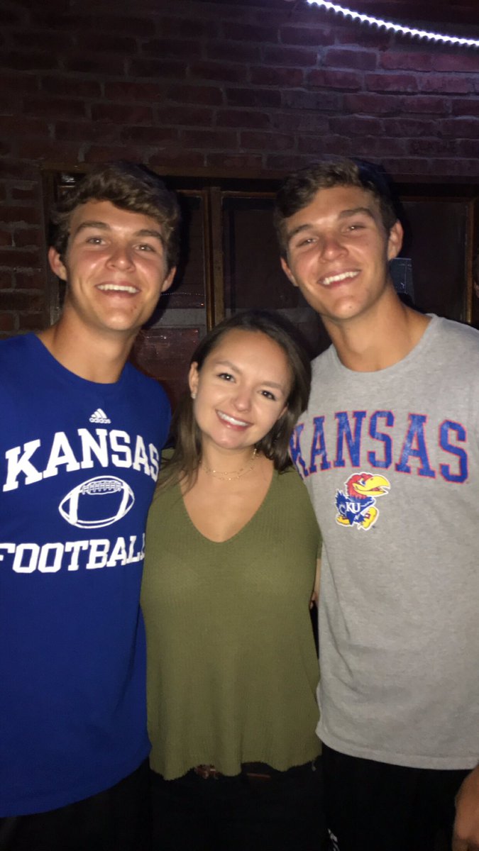 alliewentzel's tweet photo. Happy happy birthday to my favorite twins!! Thanks for all the memories and being my bffs since preschool! Celebrate accordingly!🤩🎉🥳 @MarkGrammer1 @DavidGram15 https://t.co/VOkt1npdjG