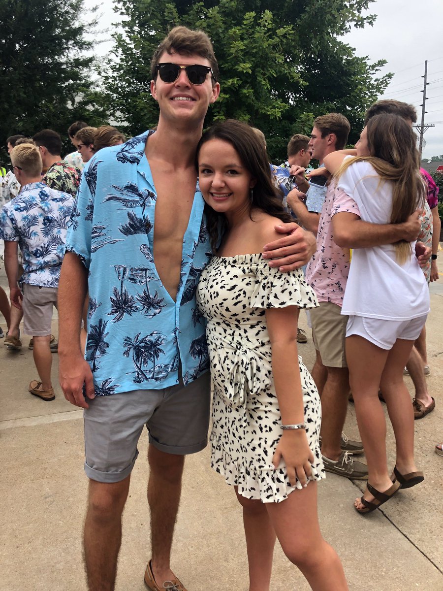 Happy happy birthday to my favorite twins!! Thanks for all the memories and being my bffs since preschool! Celebrate accordingly!🤩🎉🥳 <a href="/MarkGrammer1/">Marcus Grammer</a> <a href="/DavidGram15/">David Grammer</a>