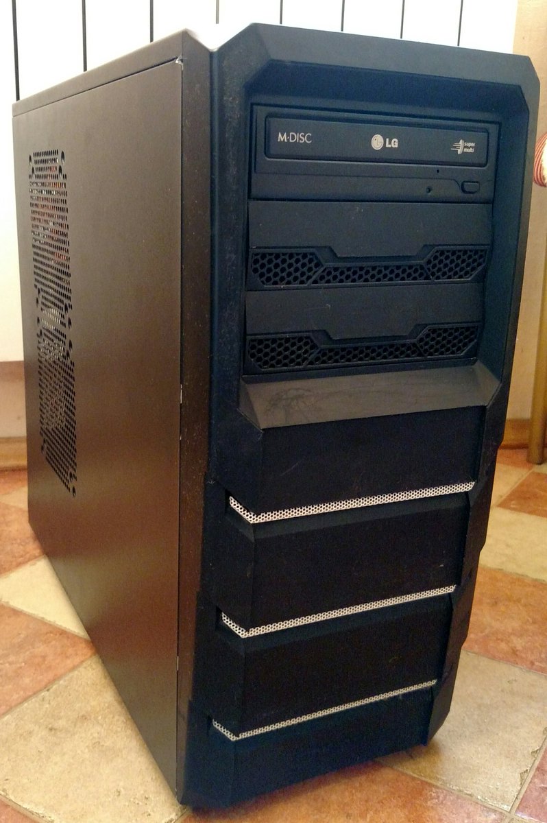 Ubervodiy's tweet image. Продам свой ПК за 9к:
AMD FX-8300
Zalman CNPS10X Performa
MSI 970 Gaming
ASUS R9 390 STRIX 8GB (2x92mm)
Team Dark 2x8 GB DDR3 1600 CL9
WD Blue 1TB EZEX
FSP HEXA 500 80+
Xigamtek Asgard 382 (2x120mm)
LG DVD-ROM
Прошу RT
@ebashneft @kremen_x @Neyasit_alt