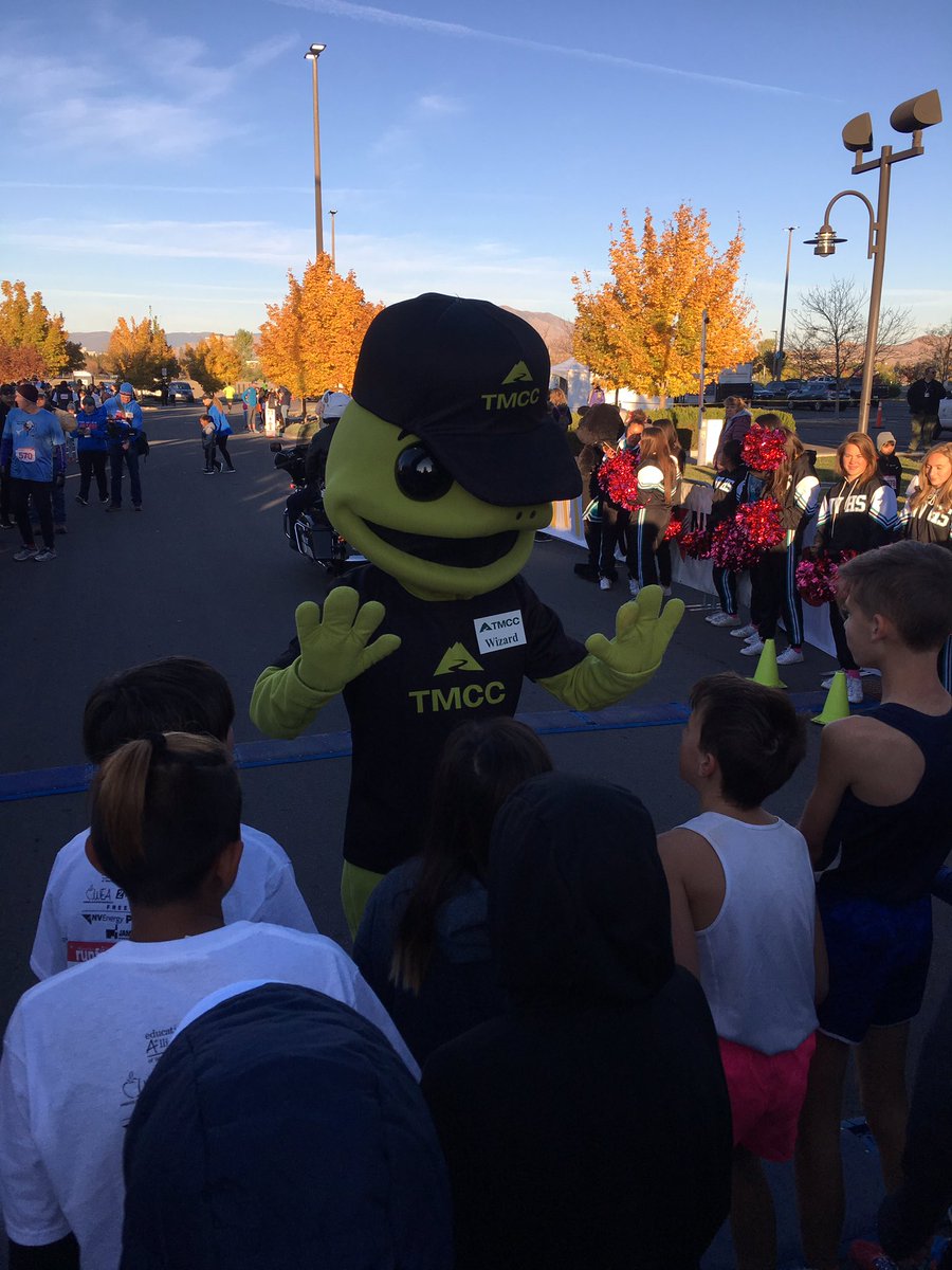 ElenabTMCC's tweet photo. Wizard the Lizard is Running for Education too! @WCSDTweet @tmccnevada @EdAllianceWasho #run4ed #TMCCisCommunity https://t.co/OJ7VOBNot4