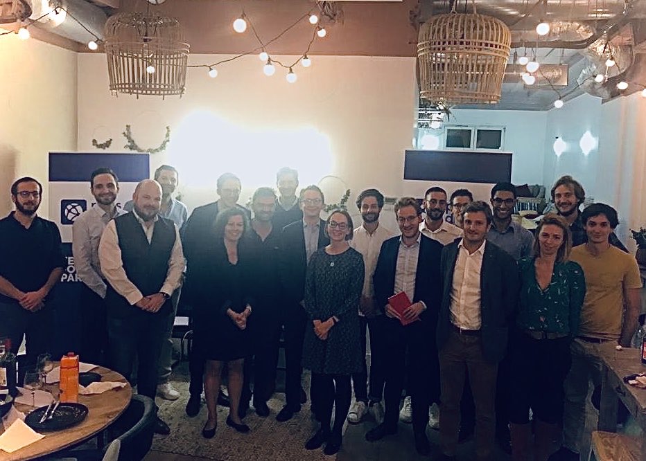 <a href="/paris_digitale/">Paris Digitale</a> a réuni autour d'un dîner convivial et de travail, des CEOs de startups et des élus franciliens sur les nouveaux enjeux des #mobilités / Merci à <a href="/limebike/">Lime</a> @tierscooters <a href="/BirdRide/">Bird</a> <a href="/Stuart_Delivery/">Stuart</a> <a href="/eBikeLabs/">eBikeLabs</a> et tous les élus pour les discussions riches &amp; intenses !