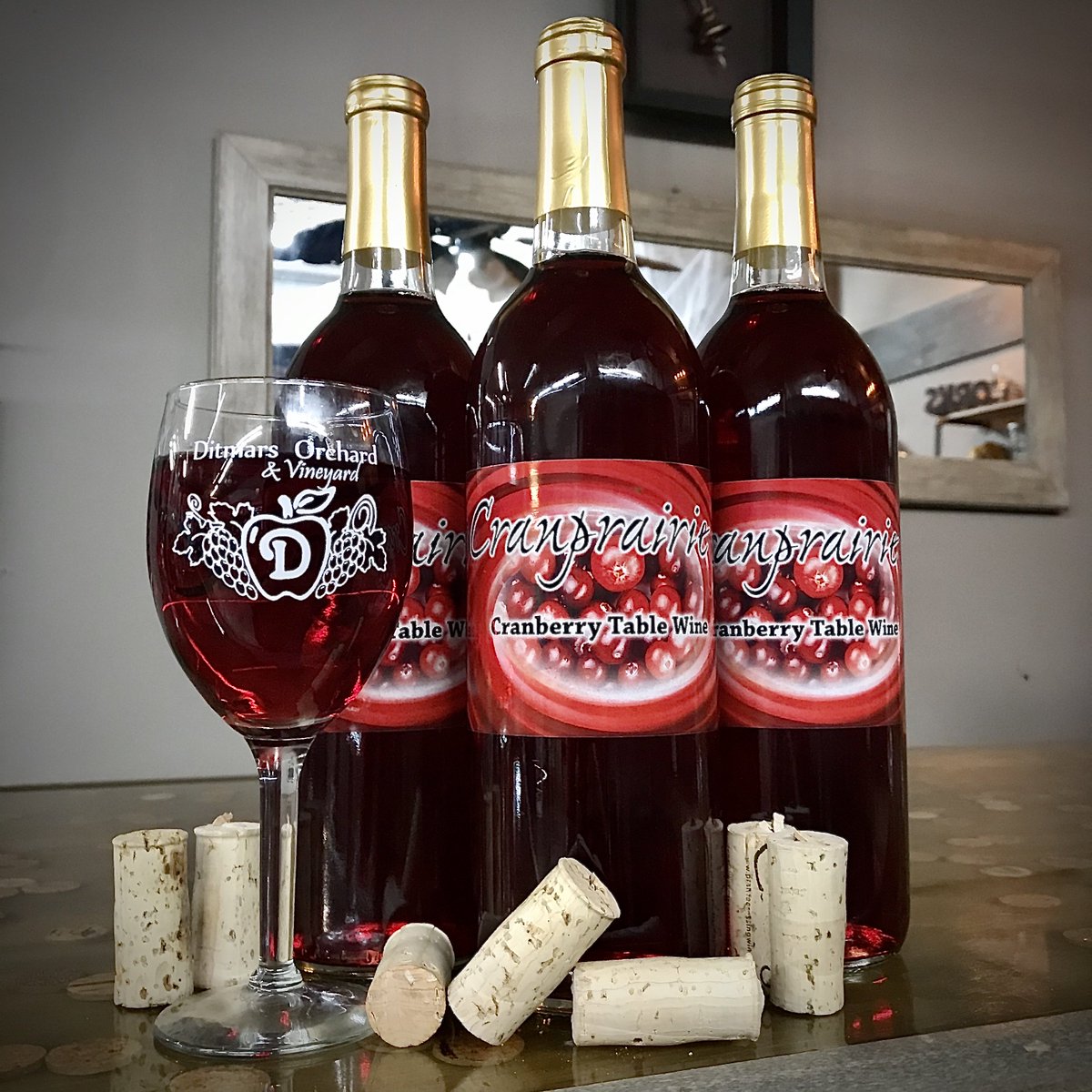 DitmarsOrchard's tweet photo. 𝓢𝓾𝓻𝓹𝓻𝓲𝓼𝓮! 
We have a BRAND NEW wine being released today!!!

𝕮𝖗𝖆𝖓𝖕𝖗𝖆𝖎𝖗𝖎𝖊 is a crisp, fruit-forward, cranberry wine that is going to be perfect for the upcoming holidays!

Limited batch. Get yours while supplies last! https://t.co/d9pF6bTlEg