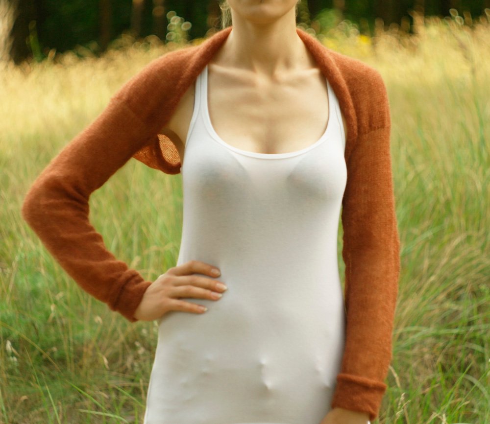 SuperSoftKnits's tweet photo. #Wedding #Bolero #BridesmaidBolero #Shrug #Sweater #Knit #Mohair #rustbrown #jacket #handmade #fashion
https://t.co/uJk6OSf55e @Etsy https://t.co/nSsSpnwRcj