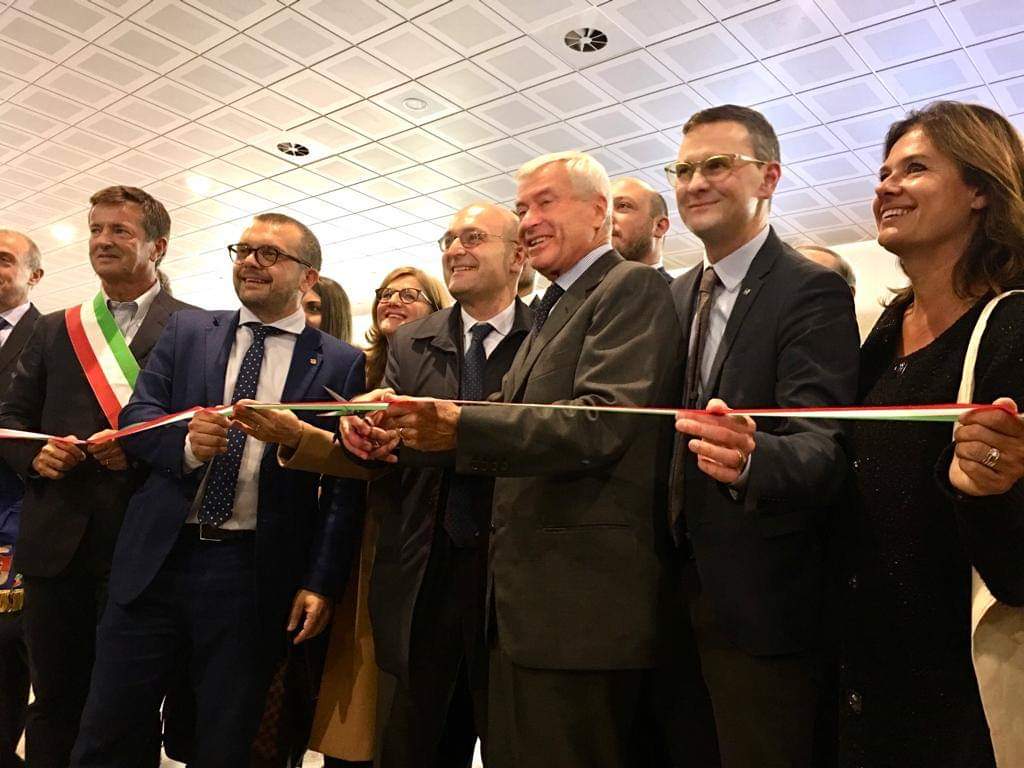 GioMalanchini's tweet photo. Il #formaggio s'impara in #Lombardia: il #WorldCheeseAwards è sbarcato a #Bergamo!
Insieme ad allevatori, casari e imprenditori che producono #eccellenze, nel rispetto di #territorio e #tradizioni
#forme2019
#regionelombadia
#Malanchini ↘️
https://t.co/c6lchwPzwD https://t.co/MoGxgA15RW