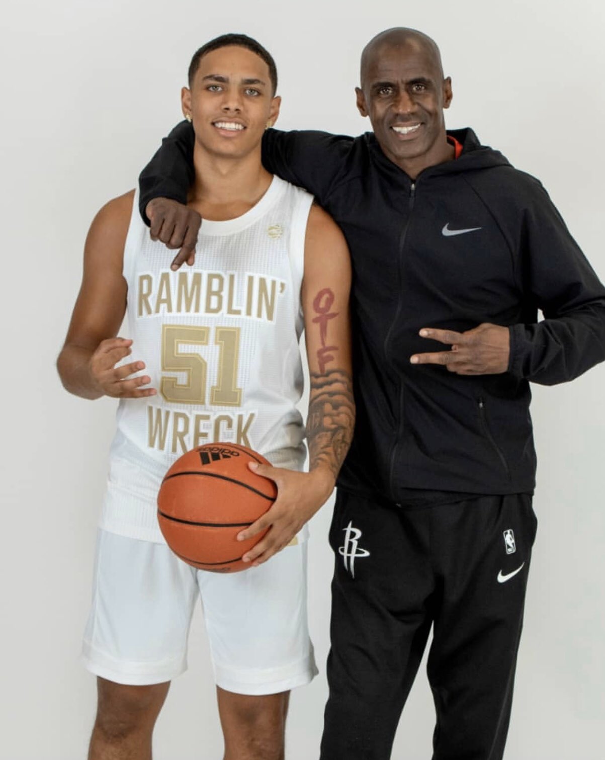 Vernon Maxwell on Twitter: "My son Tristan https://t.co/p5hIjS9r7N" /  Twitter