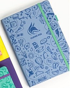 dclavey's tweet photo. #Hooray, I have won a new Clever Fox Dotted Journal from @realcleverfox Thanks. Love the front cover on the light blue #journal with the dark blue writing and drawings. let the fun begin ... #bulletjournal #Dotjournal https://t.co/rfZDuctsNU