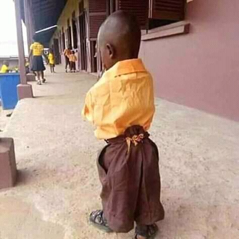 VanInno1's tweet photo. te Versace ni local tailor../ eutunga insalu ishi ndingula../😂😂😂😂
#best_life
@Chefy187 
#bonappetit https://t.co/SAMvbDbZQY