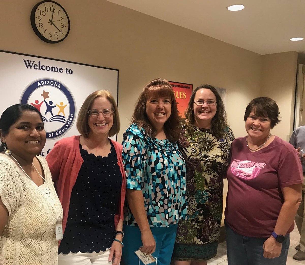 STEMAZingST's tweet photo. #STEMAZingImpact: SO proud of our #STEMAZing #TeacherLeaders committing days and days of time to develop #storylines aligned to new #AzSS with @astaconnect @azedschools and @BSCSorg! Annette, @graemite, @STEMHOWELLer, and Mabel in pic. Kathy and Lauren also representing us! https://t.co/5J3wV6KgN5