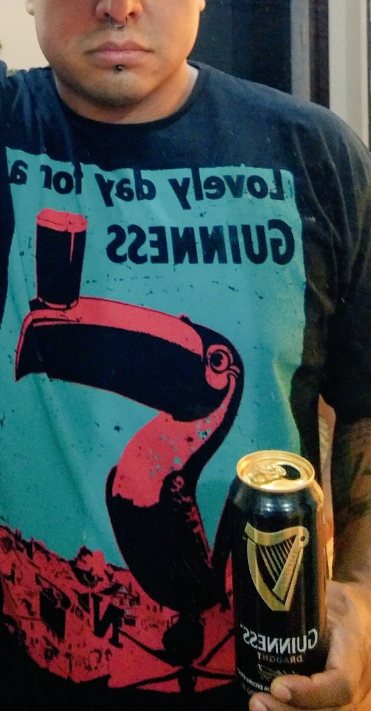 carlospalma18's tweet photo. #AMonthLater 😶
A veces con la dinámica de la vida:
Me enojo😠
#TengoMiedo 😬
Me saco de onda😪
Luego leo mi nueva playera y se me pasa😜 #MadeOfMore
🍻 #DankeFürAlles @sandyloup #nuncacambies #SeMereceUnaGuinness https://t.co/fNOap584ew