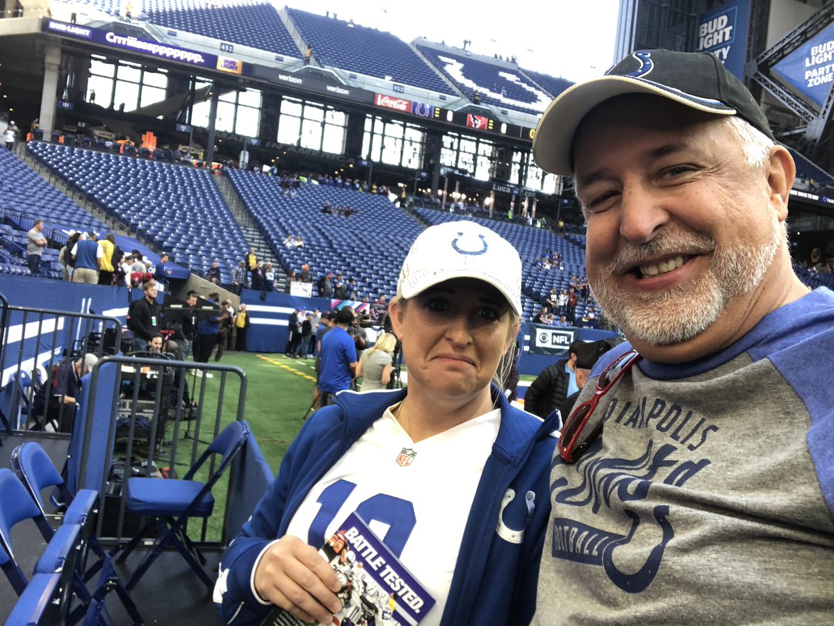 These seats don’t suck. #HOUvsIND thx DK Gala Charity Auction!