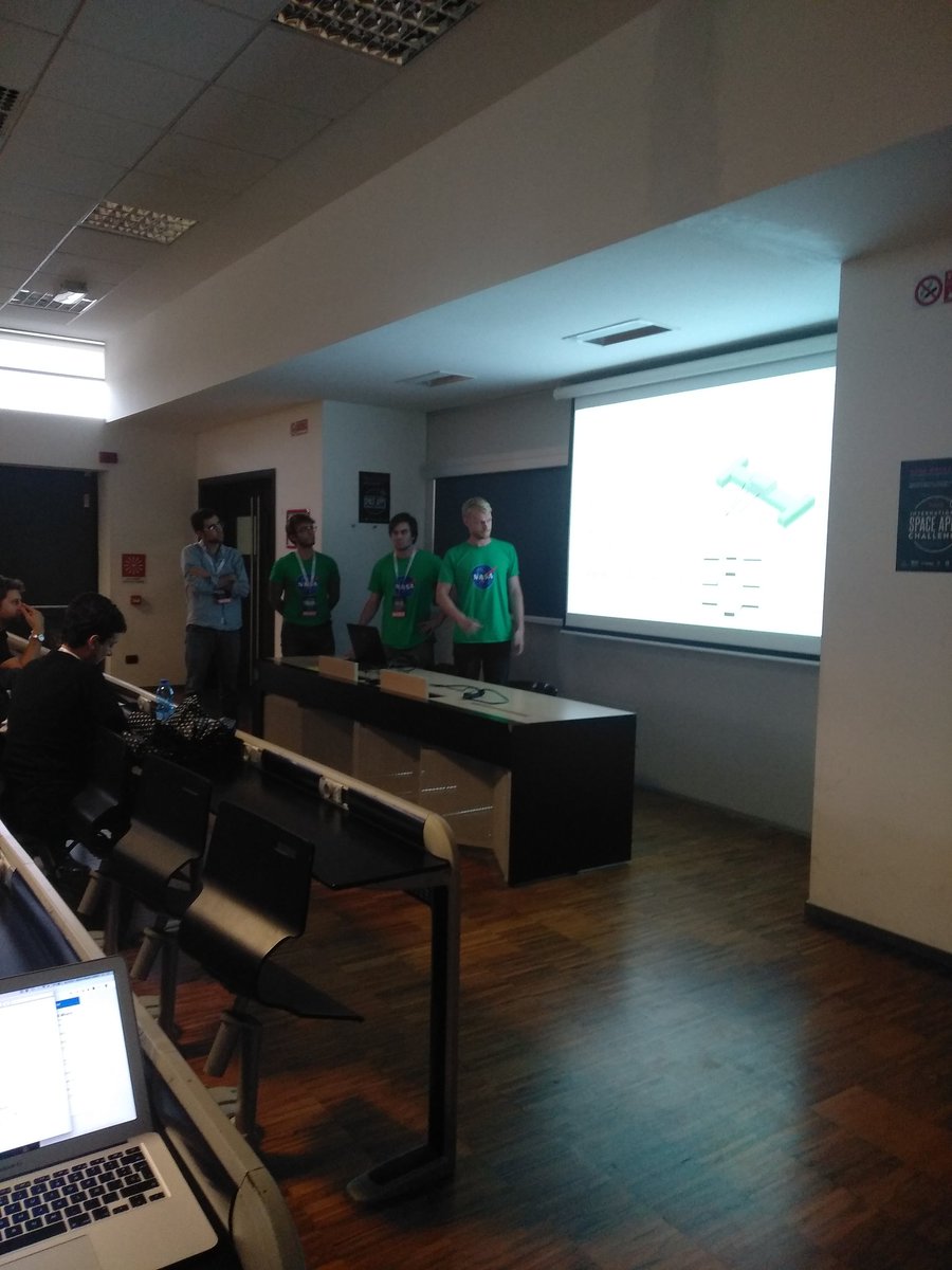 SpaceAppsChallengeMilano tweet media