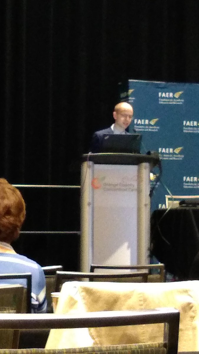 jwi_MDPhD's tweet photo. @KeithVogtMD sharing his thoughts on the critical importance of team collaboration for early stage anesthesiologist investigators at combined @FAERanesthesia and eSAS session #ANES19 @PittAnes https://t.co/Ge65U6QpES