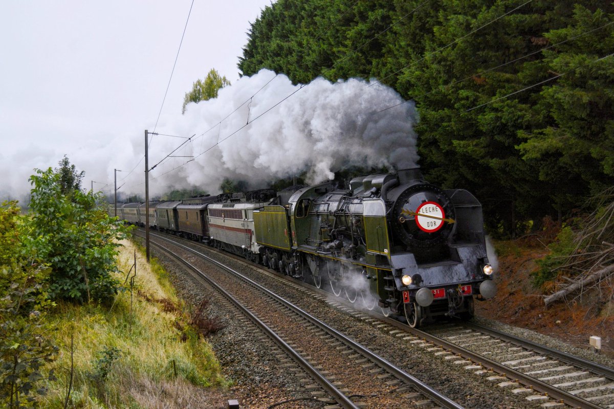 railpikture's tweet photo. La "Flèche d'Or" pour Longueau le 05 Octobre dernier ! #231k8 https://t.co/vOtpLvpCrs
