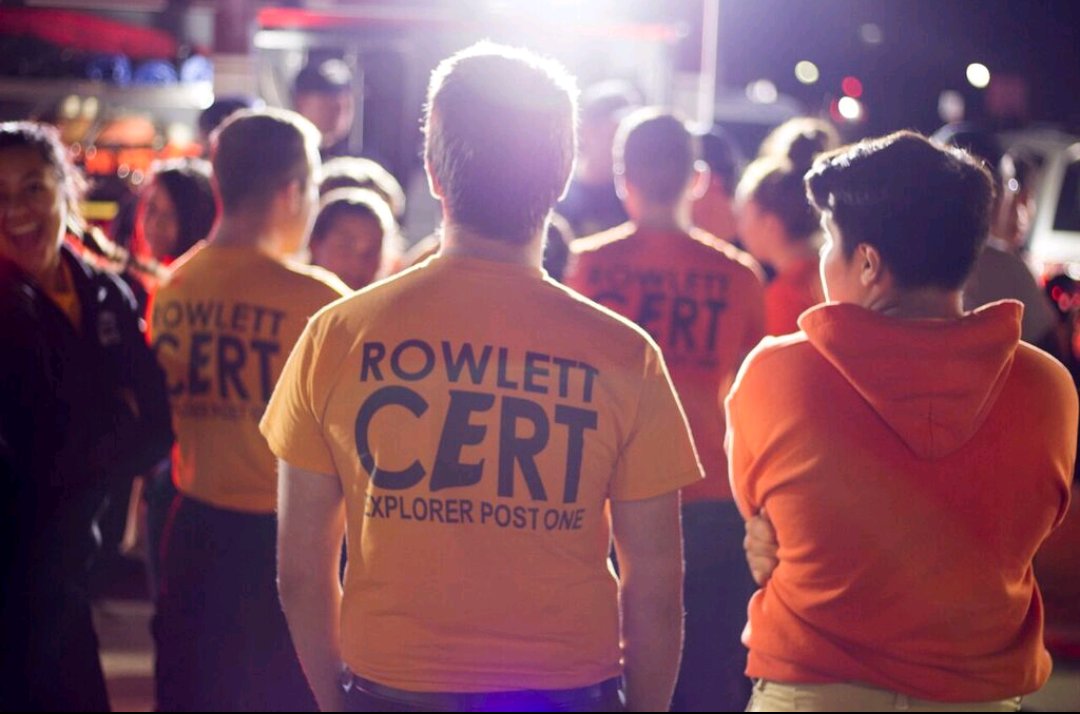 ExplorerPost1's tweet image. Open house last Thursday! Thanks for the pictures advisor Roger!