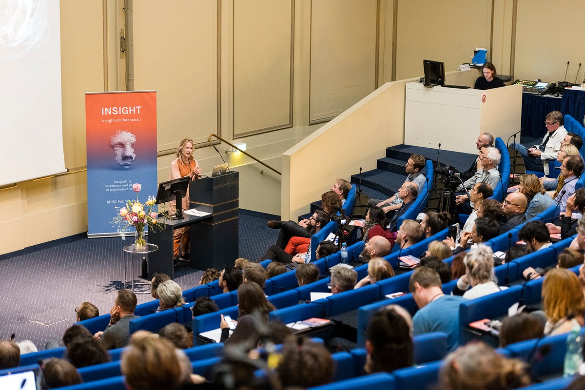 mind_europe's tweet photo. INSIGHT 2019: Accept, Connect, Embody: A Psychedelic Therapy Framework
Dr. Rosalind Watts, | Imperial College London
VIDEO: https://t.co/n040nqIwEv
#psychedelictherapy #psilocybin #acceptance
#mindfulness #MINDfoundation #INSIGHTconference #MINDacademy https://t.co/JGi96MEnNk