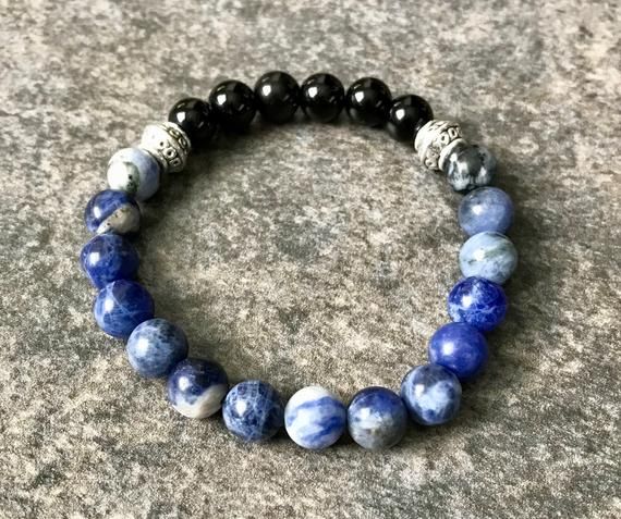 GaiaGemsLLC's tweet photo. Sodalite is a fantastic gemstone for uniting logic with intuition and opening up the spiritual perception while bringing information from the higher mind down to the physical level. Click the link to find out more about Sodalite https://t.co/v4OS2OqYtK #Sodalite #GemestoneJewelry https://t.co/ptodgfmRqY