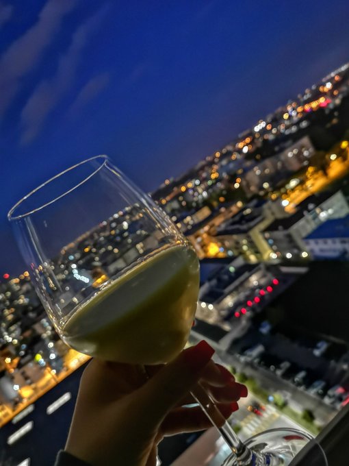 #night #sky #CityLights #CremaDiLimonce 🤤 https://t.co/rOOOTF0qDO<a href="/tag/night"class="tags">#night</a><a href="/tag/sky"class="tags">#sky</a><a href="/tag/citylights"class="tags">#CityLights</a><a href="/tag/cremadilimonce"class="tags">#CremaDiLimonce</a>