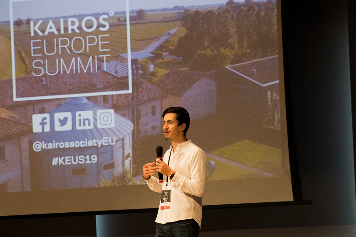 Thats a wrap 🎬 we are sad to see all of you leave but we couldn't be more grateful for the positivity that was shared this weekend. Thank you for generating #impact by #collaborating with each other. We can't wait to see you next year! #KEUS19