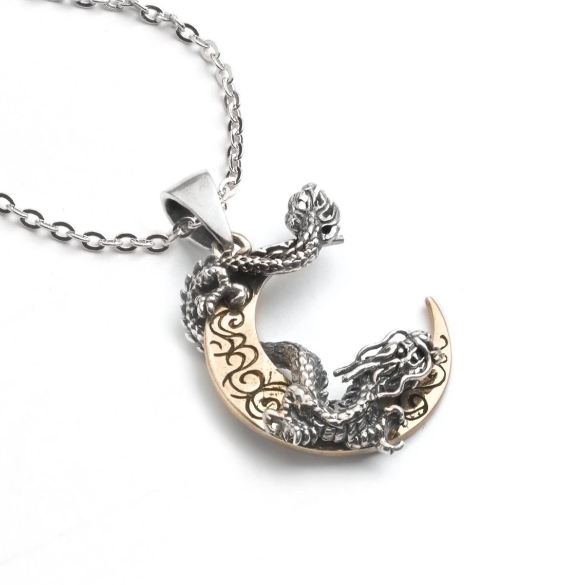 EProductsWorld's tweet photo. Silver Phantom Jewelry - SAVE 10% - Use Code 'Phantom' -
 For Your Kick-Ass Attitude
#bracelets #Bracelet #necklaces #necklace #SterlingSilver #Stylish #style #fashion #fashionblogger #giftsforher #giftsforhim #giftsformen #giftideas 

https://t.co/gfWHdzJABI* https://t.co/7MmzDCJgoB