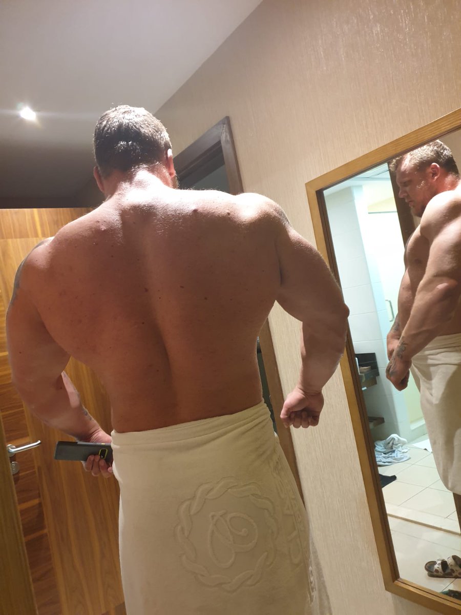 Tom Stoltman On Twitter Bringing Sexy Back Feeling Large And In Charge Ssm Wsm Stoltmanbrothers Stoltmanstrength