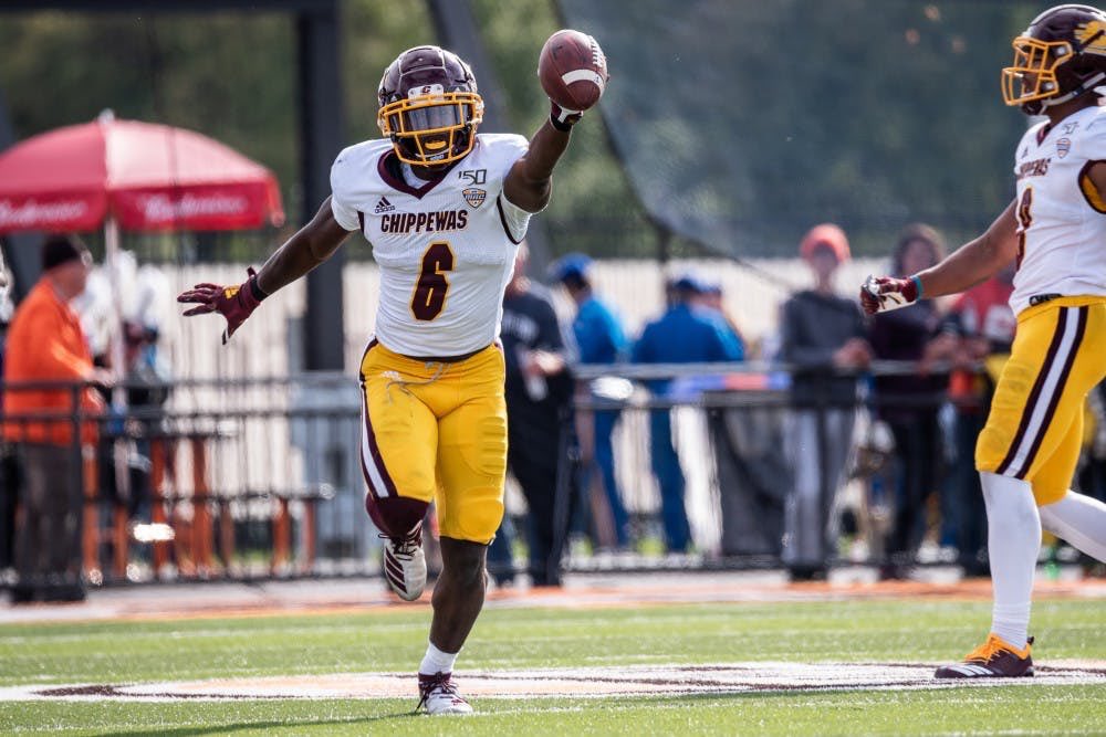 Led by senior safety Da'Quaun Jamison, Central Michigan's secondary takes another step forward in 38-20 win over Bowling Green

More on @QuaunJamison, <a href="/D5REED/">Devonni Reed</a>, @KyronMckinnie, <a href="/_TroyBrown01/">Troy Brown</a>, @PrestoKresko34 and others from the secondary: cm-life.com/article/2019/1…