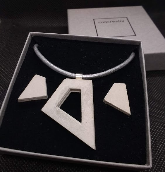 concreativ tweet media