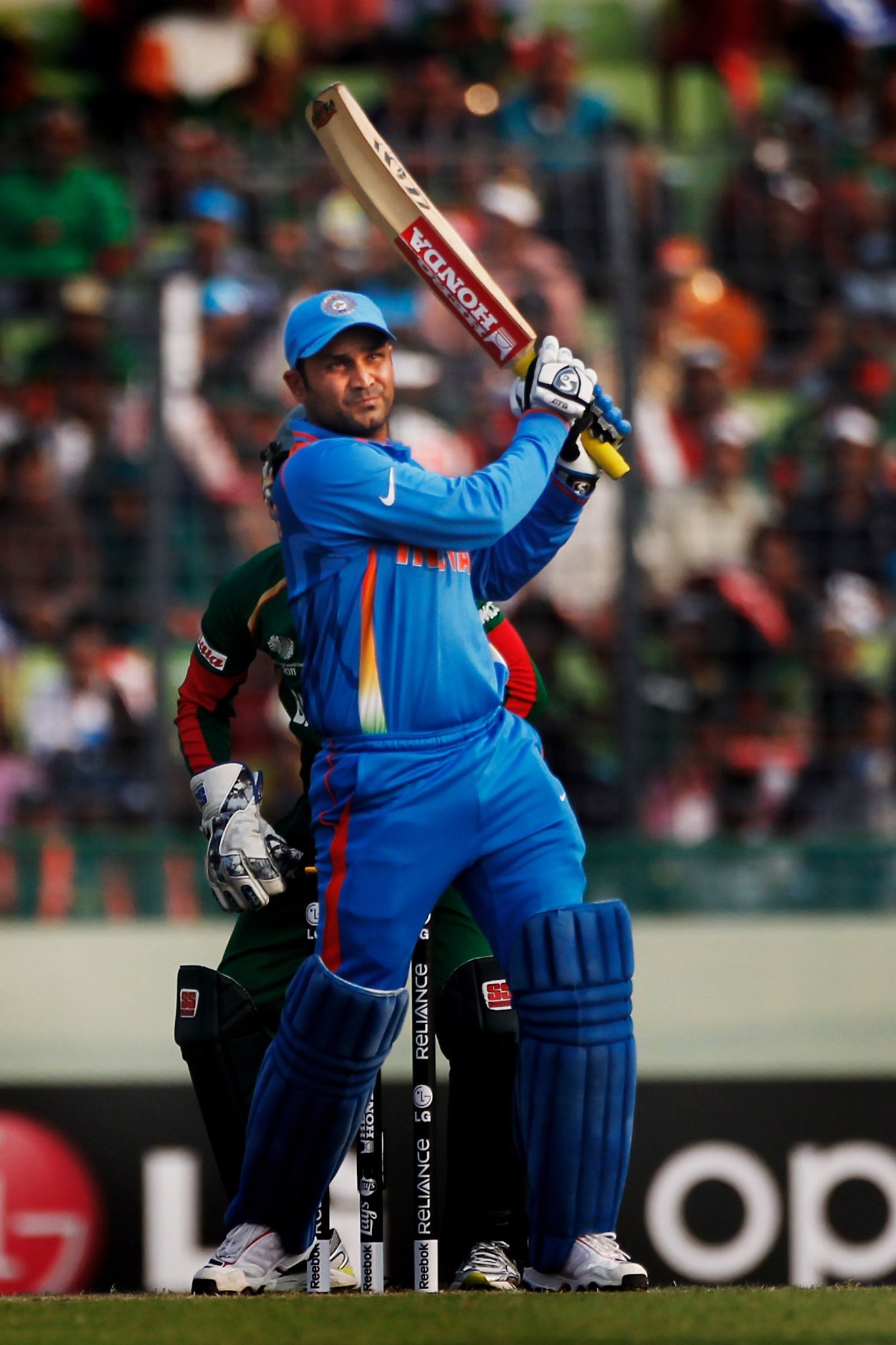 Happy birthday to one of the most demolishing batsman of all time, Virender Sehwag 