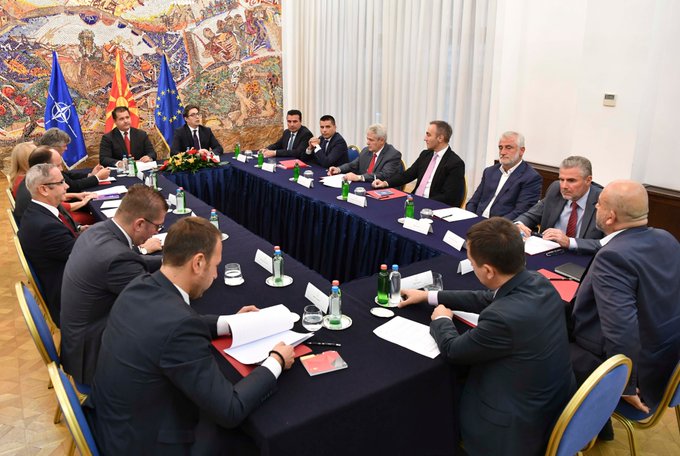 Προβολή εικόνας στο Twitter