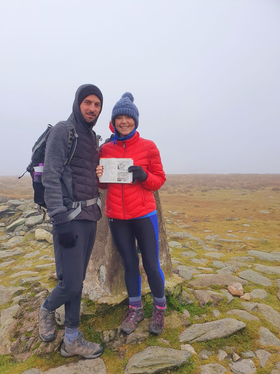 CTizzle27's tweet image. 6 more #wainwrights ticked off today during a blustery walk in the Far Eastern fells. Visibility not so good for the most part but an enjoyable one nonetheless. 38 down, 176 to go! #wainwrightamonth @Gingerpalms