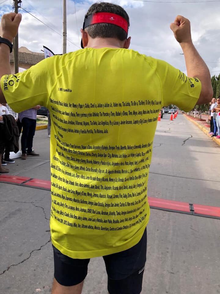 AlvarezGaribay's tweet photo. Felicidades estimado #UltraMan @BraulioPRI.
10 km nadando.
421 km en bici.
84 km corriendo.
Después de este logro solo resta decir que eres un chingón. Esto hay que celebrarlo. ¡Abrazo grande! https://t.co/hxhCDivVsX