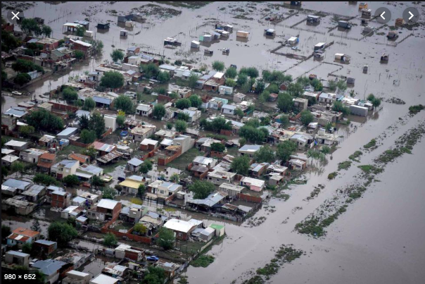 edgardo_re's tweet photo. Esto era La Plata que ahora no se inunda más lo mismo que Lujan
Y #LaMatanza porqué se sigue inundando?
Si vivis en el Conourbano y votas al Títere elegido por #laChorra vivis en el país que te mereces o sea el CONGOURBANO y sos un #PrimateK que amas el barro y la KK https://t.co/R5piRorKHo