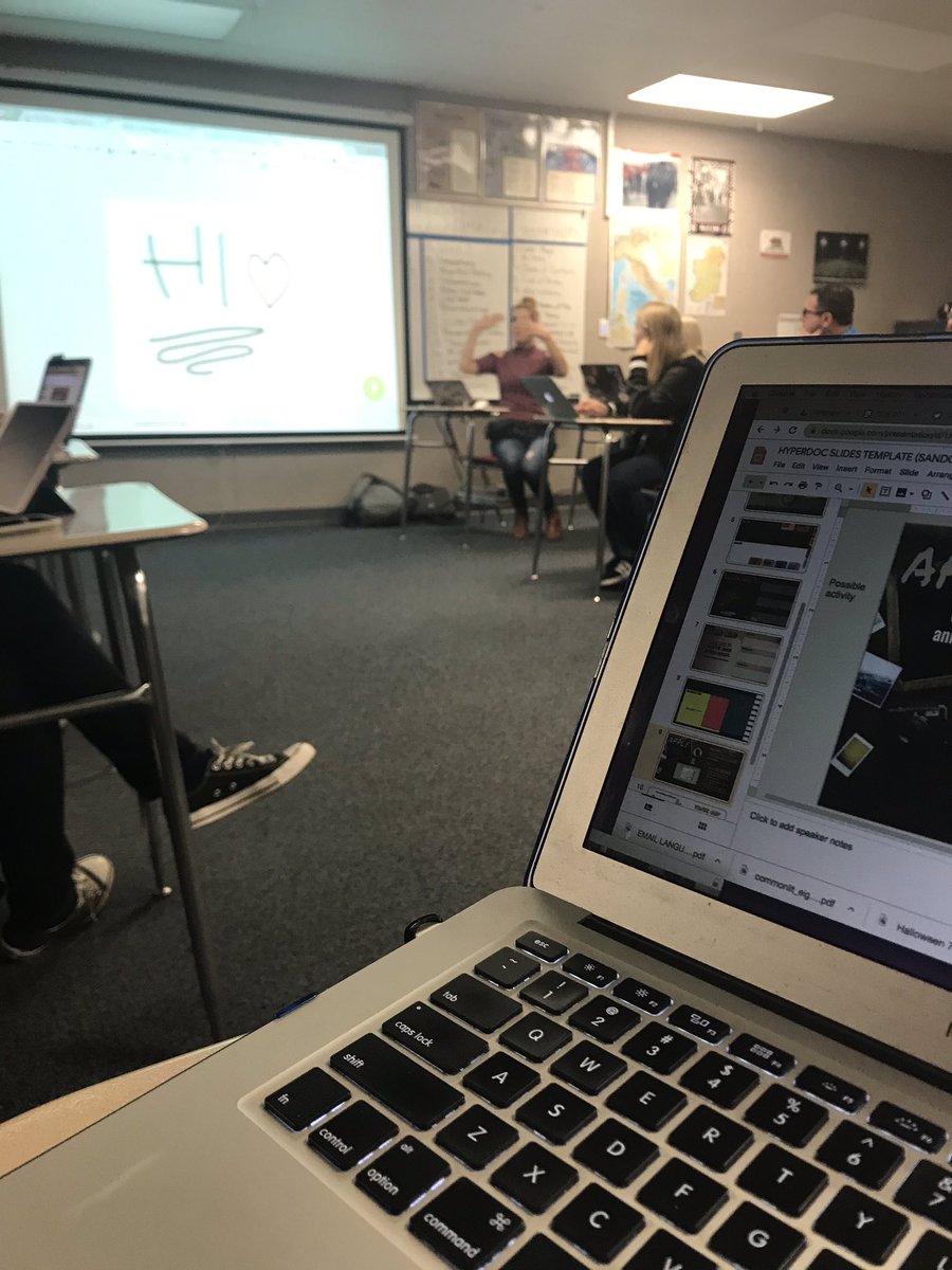 summersinschool's tweet photo. Always a wealth of information to make our presentations more engaging! Thank you @historysandoval for another slide deck of awesome! #WeAreCUE #fallCUE https://t.co/TCaZDTmAw7