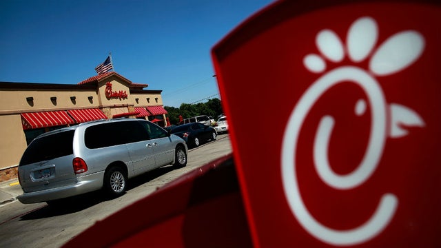 thehill's tweet photo. Chick-Fil-A closing first UK restaurant after protests https://t.co/iLIXNDpRUf https://t.co/bYWpeUQuvN