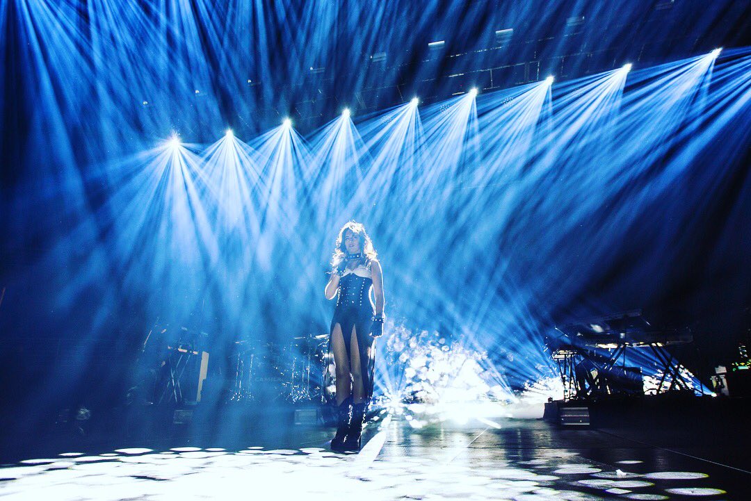 kccthrowbacks2's tweet photo. October 20th, 2018 - Camila posted on Instagram #2 https://t.co/hFnndjr0Dn