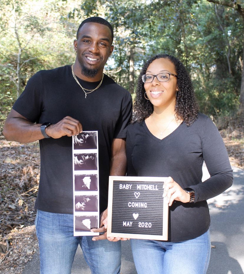 BryceMitchell21's tweet image. You can be anything you want to be and we promise guide you to whatever that is‼️ We can’t wait to meet you 🙇🏾‍♂️. Baby Mitchell coming May 2020 🍼 #LetsGetItBaby #ExtremelyHappy