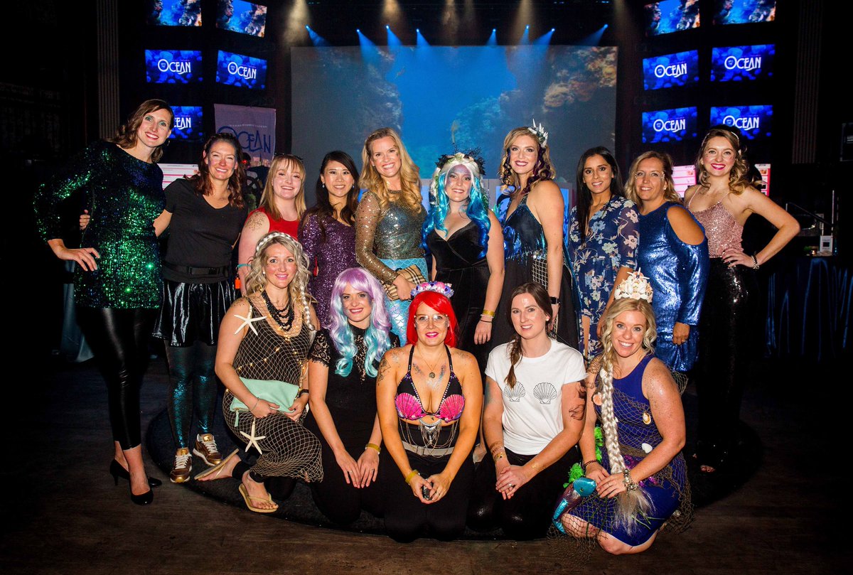 alexandragunn's tweet photo. Did you dive 'Into the Ocean' on Friday with us at @boobyball?  Thank you for supporting @rethinktweet! It was a night to remember #boobyball https://t.co/NLoBu4eBuQ