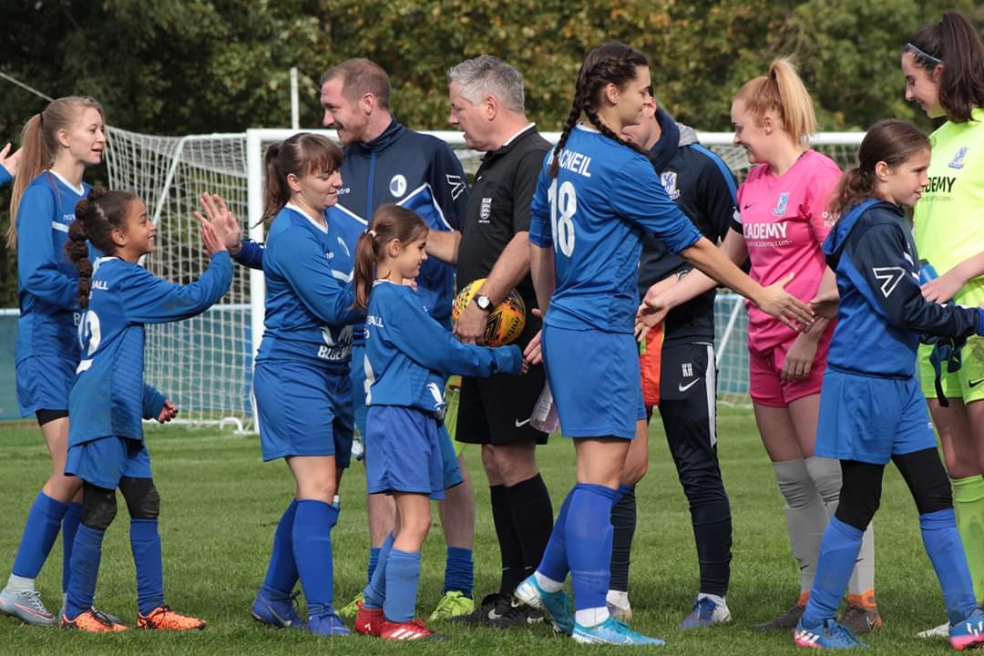 EbbsfleetWomen's tweet photo. Women's side would also like to say a massive thank you to the U9 and U10 girls for their support today. They met the side in the dressing room, was a bundle of energy all day as ball girls and enjoyed their mascot experience ⚽️🔵👏
#OneClub
#CreatingLinks
#FemalePathway https://t.co/OgnGFpnVxr