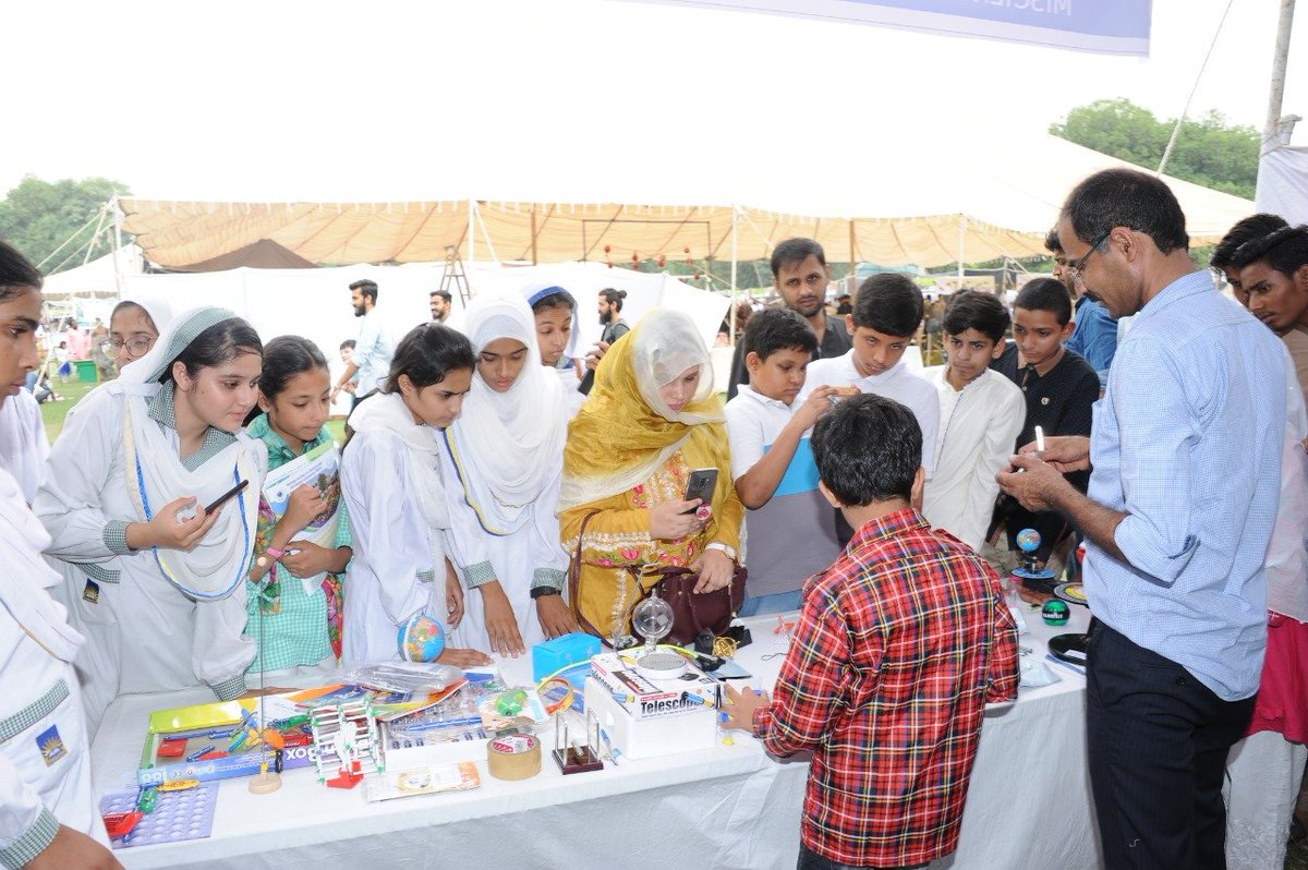 miscienceshop's tweet photo. More then 3000 people visits miscienceshop stall at  #lahoresciencemela.
Amazing responce from teachers, students, parents, kids and families.
https://t.co/e7OIvImNgH
#Lahoresciencemela2019 #STEM #STEMeducation  #PakistanZindabad #toys #science2019 
#lahoresciencemela https://t.co/1WYAqDBhq7