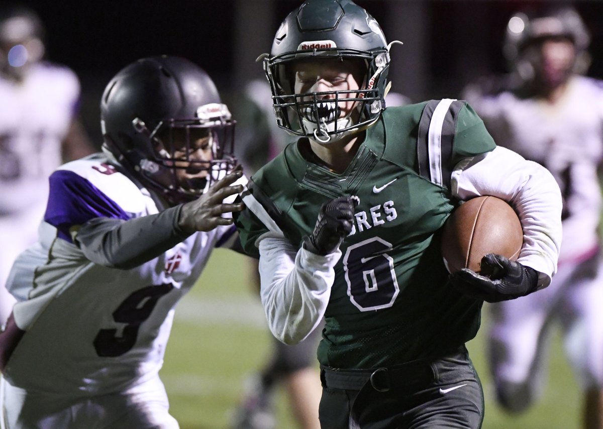 dgazettesports's tweet photo. Coming out of Week 7, playoff fields are finalized in Class A, Class B, Class C and Class D for @Sect2athletics #518football: https://t.co/ecIT74rrjM https://t.co/aMjaxXK0p1
