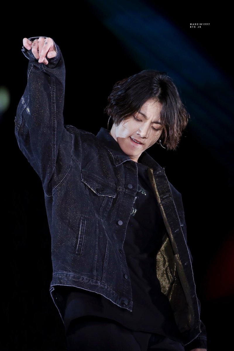 jungkook pics tweet media